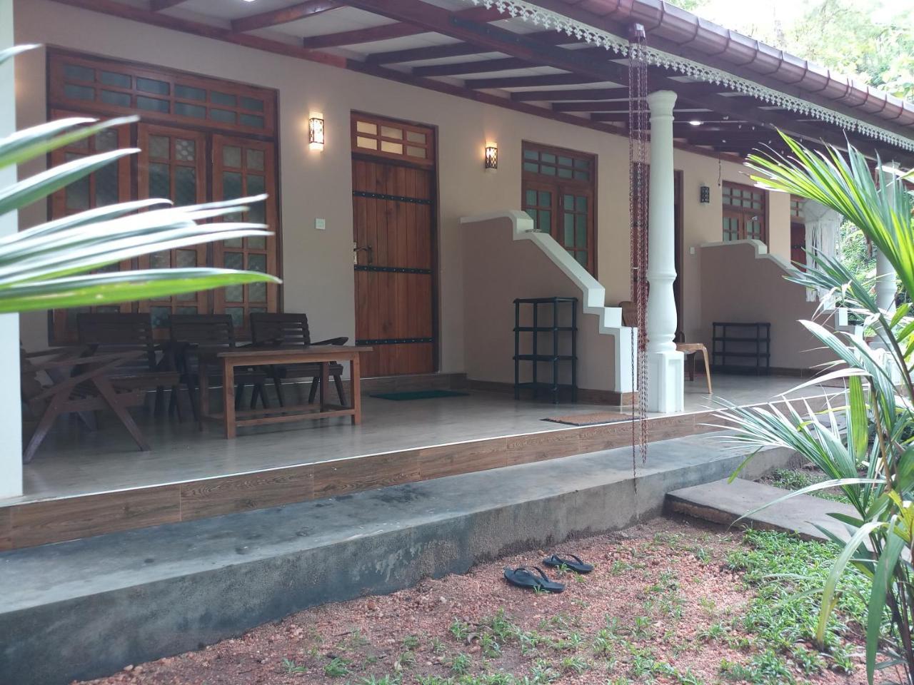 Sigiri Leisure Holiday Home 시기리야 외부 사진